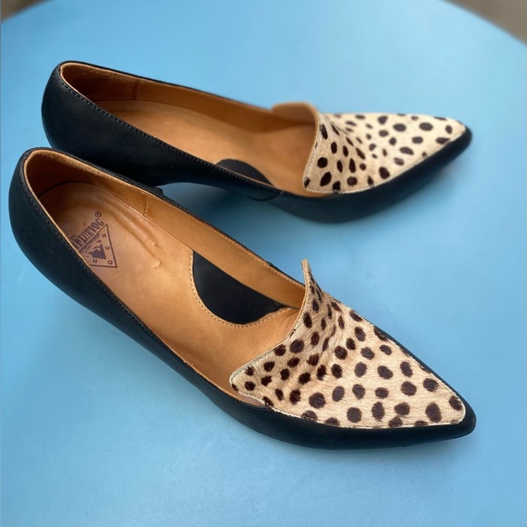 John Fluevog Big Presence Davis Leopard Black Textured Loafer Heel - US Size 7 - Picture 6 of 11